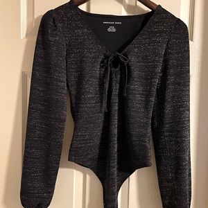 NWOT🖤✨ American Eagle Metallic Bodysuit